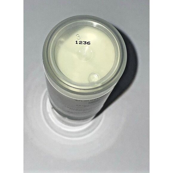 REN CLEAN SKINCARE Evercalm Ultra Comforting Rescue Mask 1.7oz - Picture 6 of 10